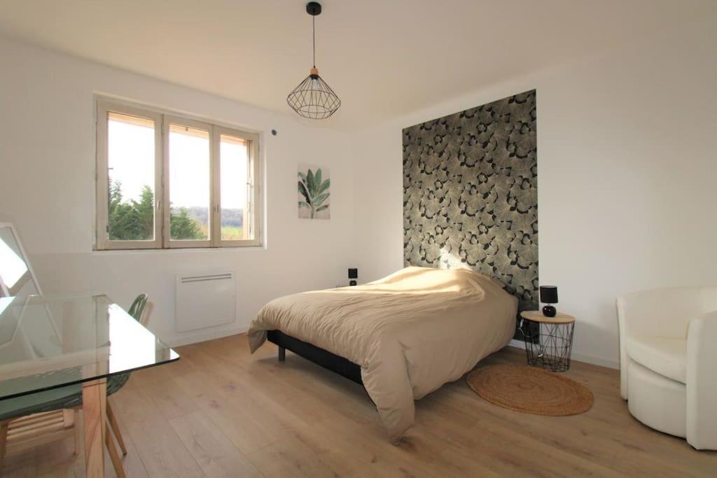 Joli Appartement Au Calme Lay-Saint-Christophe エクステリア 写真